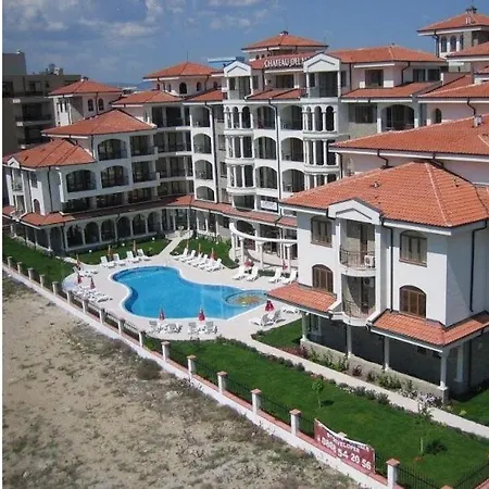 Апартамент Chateau Del Mar Слънчев бряг